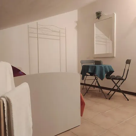 Il Giramondo Bed & Breakfast Montelabbate